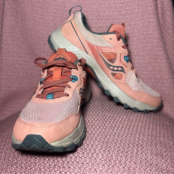 Saucony Excursion TR16 Trail Running Shoe - Women's size 9 - Picture 3 of 9